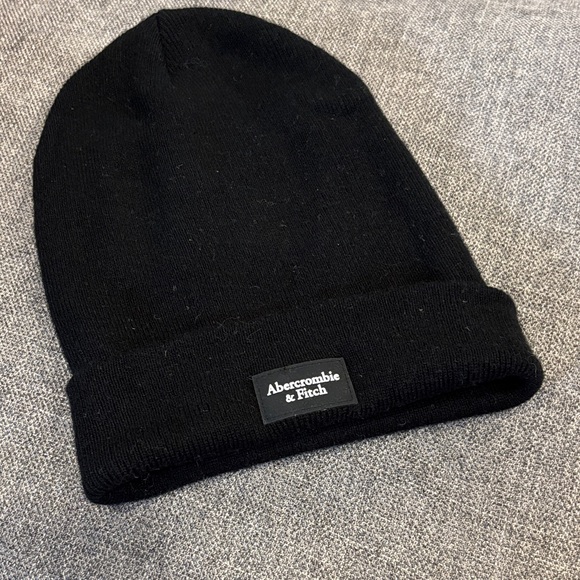 Abercrombie & Fitch Beanie Hat - Picture 1 of 4